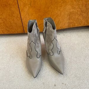Sam Edelman Gray Western Stiletto Booties Size 10